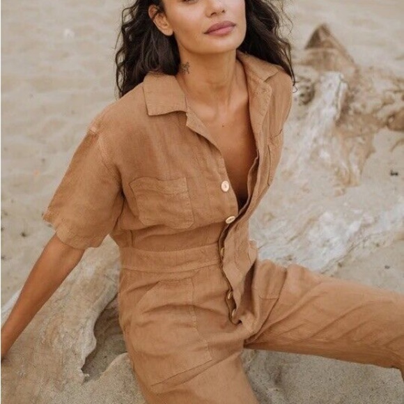 MATE Linen Jumpsuit - Picture 2 of 12